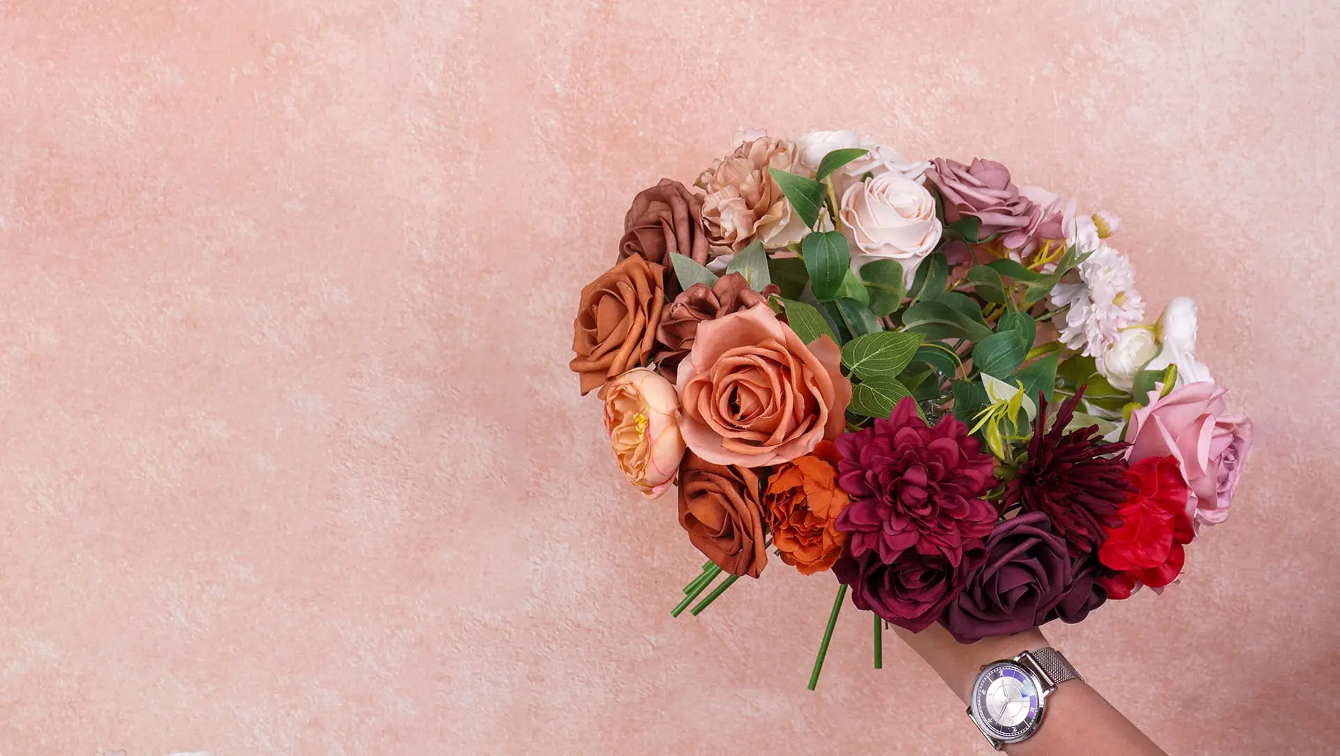 MOEFAL autumn bridal bouquet of artificial roses, dahlias and ranunculus in terracotta, burgundy and blush